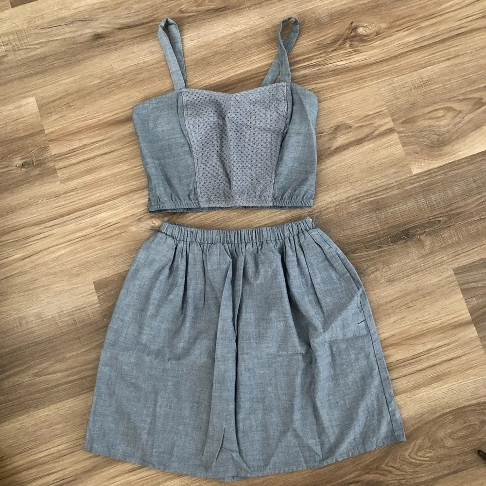 Xhilaration chambray 2 piece skirt set size small